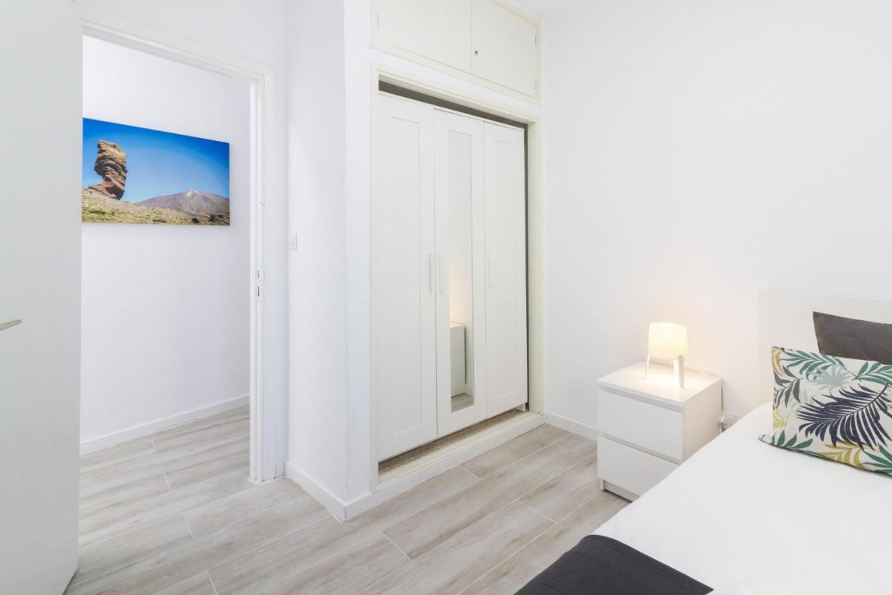 Homeforguest Amplio Apartamento En El Centro De Santa Cruz Ngoại thất bức ảnh